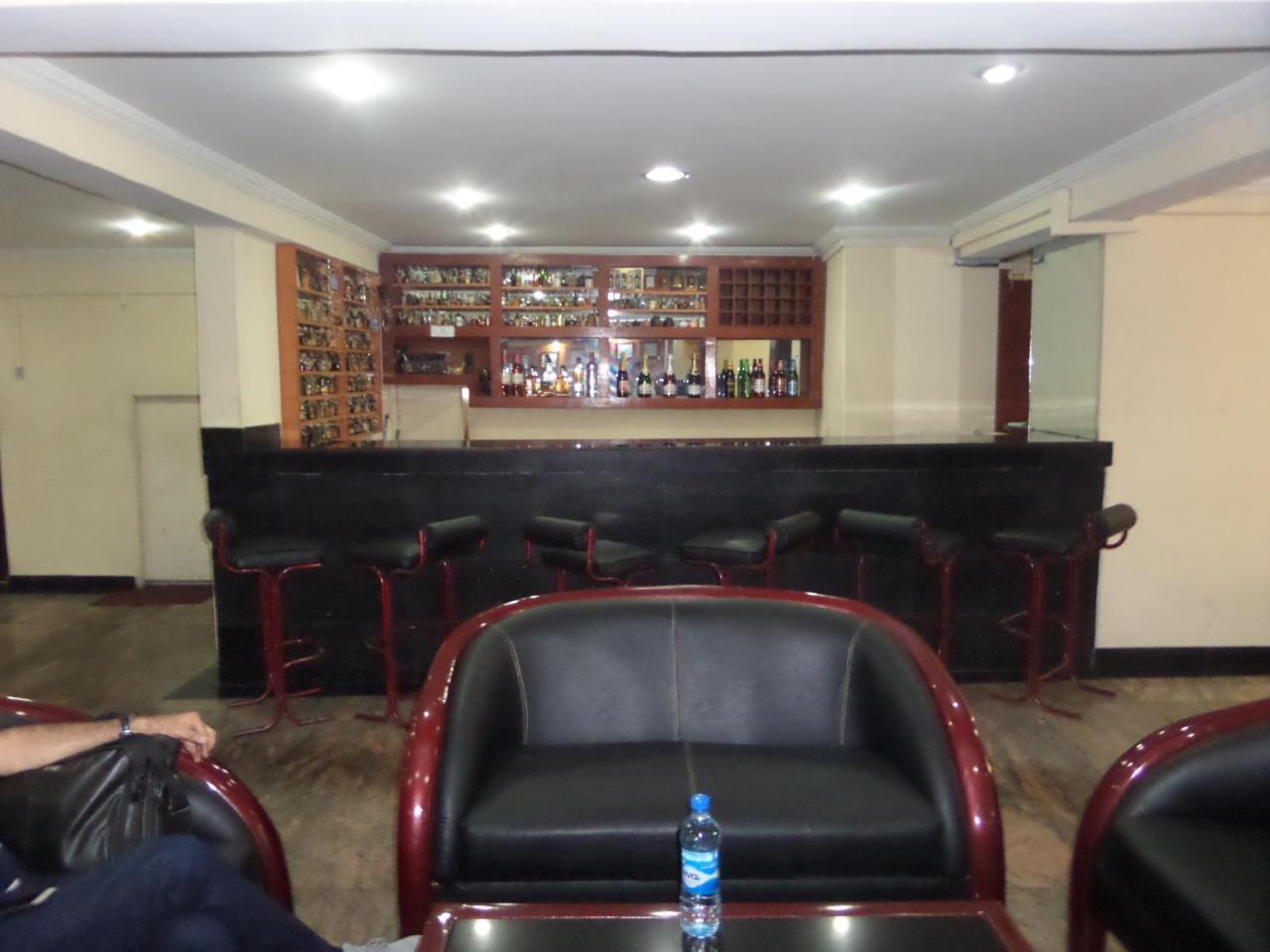 Hotel Newcastle Lagos Exterior photo