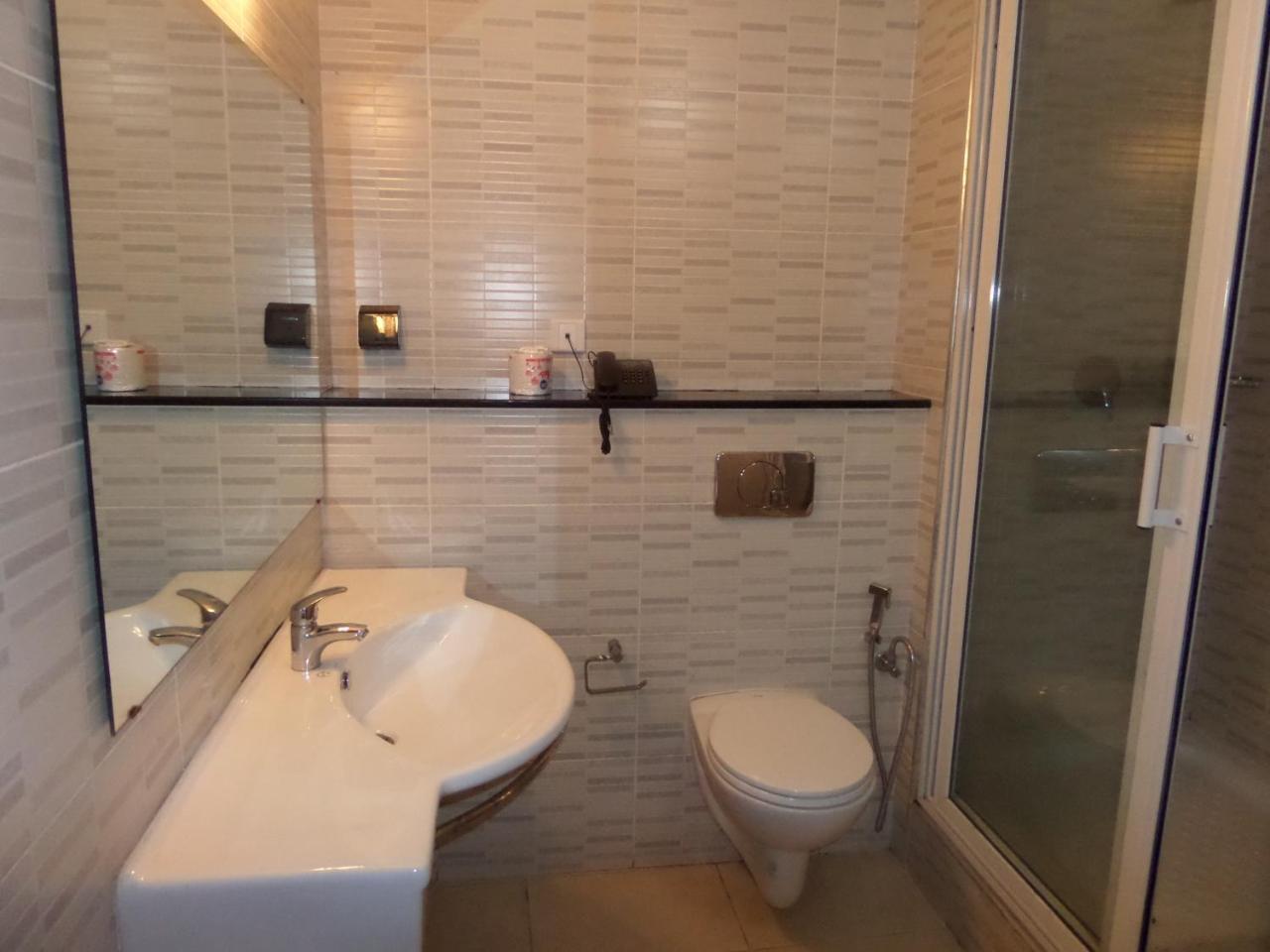 Hotel Newcastle Lagos Room photo