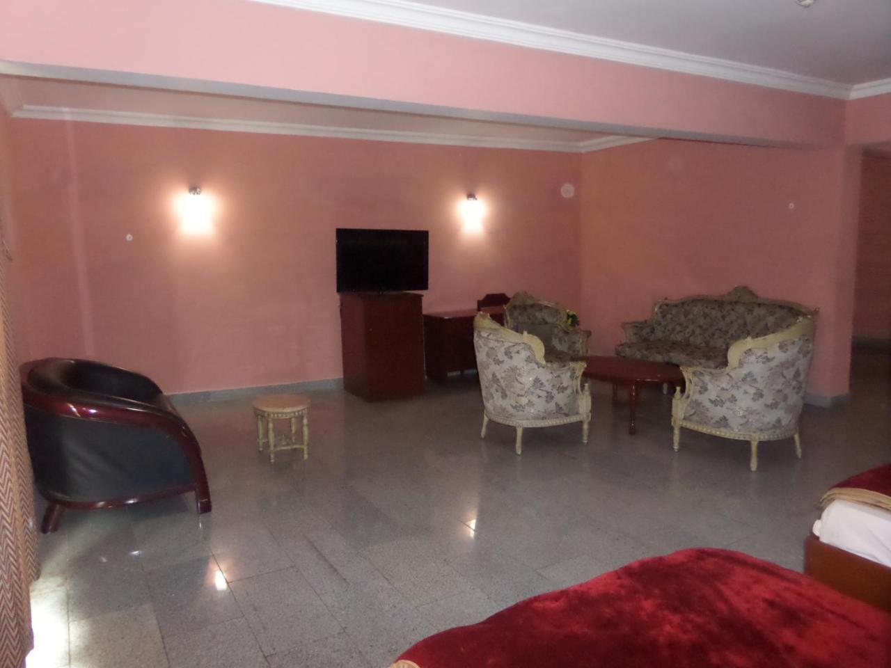 Hotel Newcastle Lagos Exterior photo