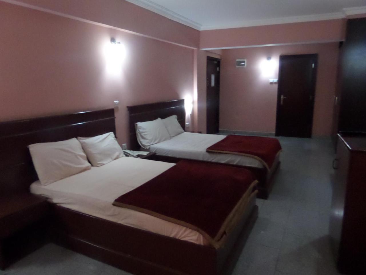 Hotel Newcastle Lagos Exterior photo